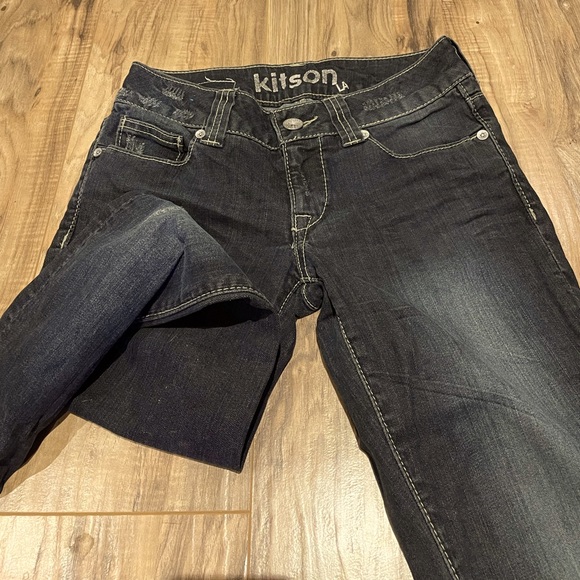 Jeans - Picture 3 of 4